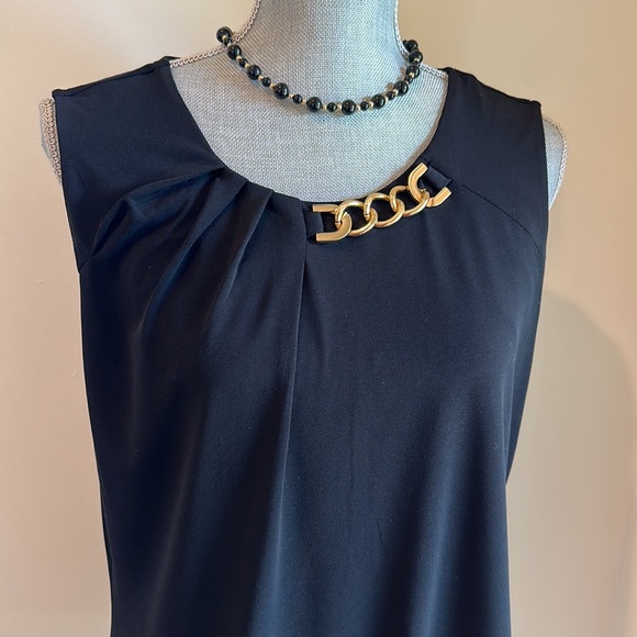 Ivanka Trump blouse - Picture 2 of 5